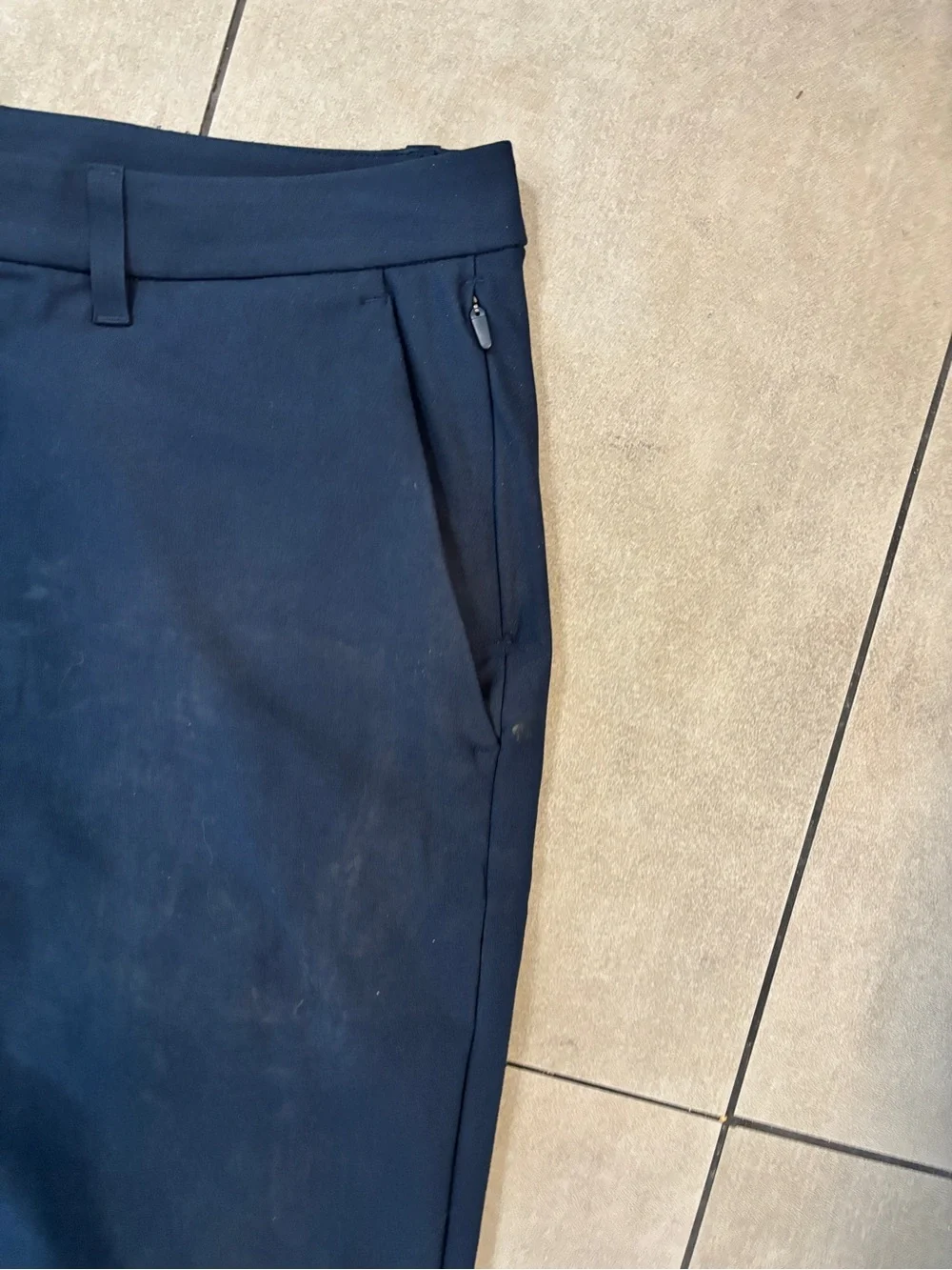 Lululemon mens Classic Navy Slim performance Pants 34 x 30 excellent condition